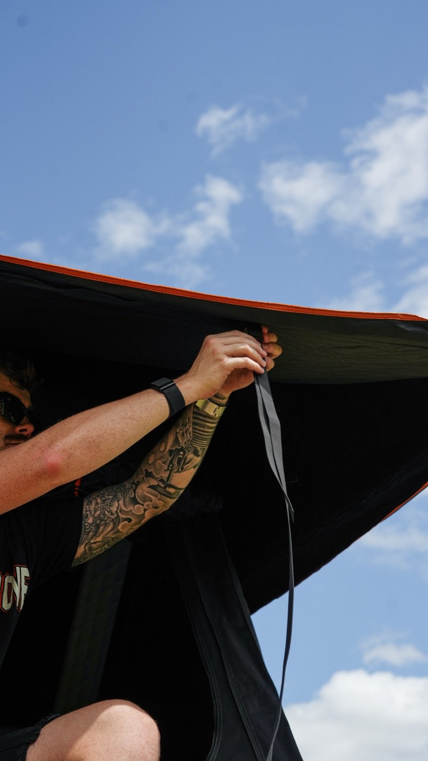 V9 Rooftop Tent + 230W Solar (Pre-Order February)