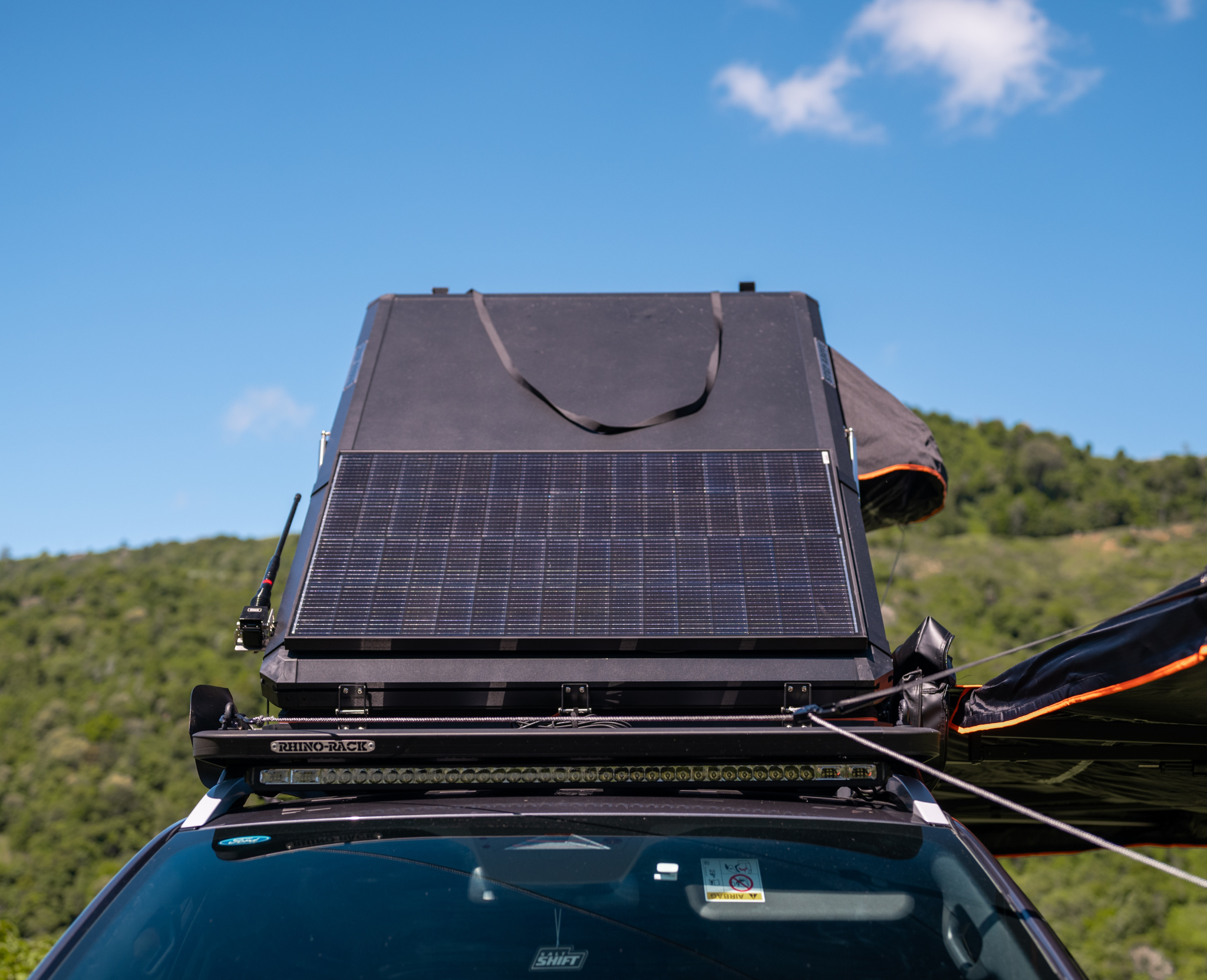 230W solar + Low profile brackets (Z-Type) - Bundle